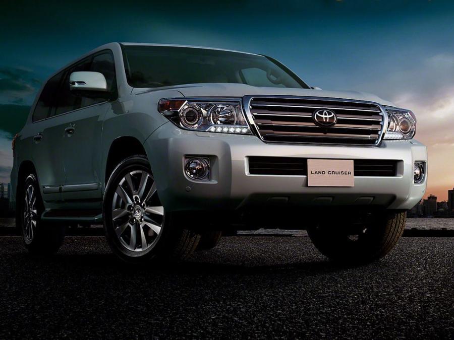  Toyota Land Cruiser 200 2011 года  (JP) (фото 6 из 6)